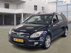 Hyundai i30 CW - 1.6i i-Catcher PSENSOR LEDER CRUISE TREKHAAK 2 X SLEUTELS