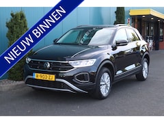 Volkswagen T-Roc - 1.5 TSI Life DSG AUT. CARPLAY|ADAPT.CRUISE|NAV|LED|ECC|PDC|LMV 1'EIG