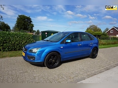 Ford Focus - 1.6-16V First Edition APK sept. 2026