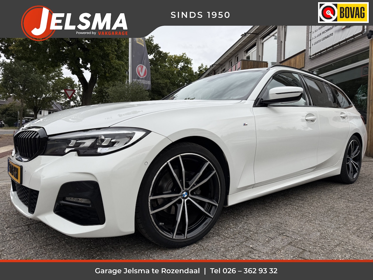 BMW 3-serie Touring - 318i Executive Edition 318i Executive Edition, 157pk M-Sport | Camera - AutoWereld.nl