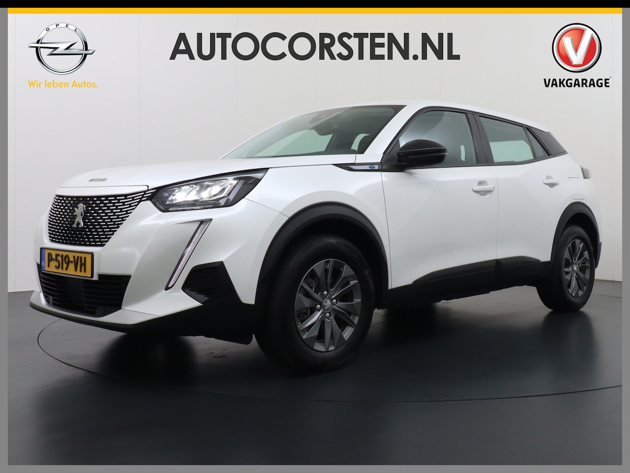 Peugeot e-2008 - EV Active Pack 50kWh Navi Ecc Apple Carplay Android Auto Cruise Control Keyless DAB+ Bluet - AutoWereld.nl