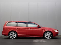 Volvo V70 - 2.5T Momentum Stoelverwarming|Xenon|230PK