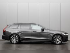 Volvo V60 - 2.0 T6 Plug-in hybrid AWD Plus Dark|H/K Audio|360 Camera|Leer|
