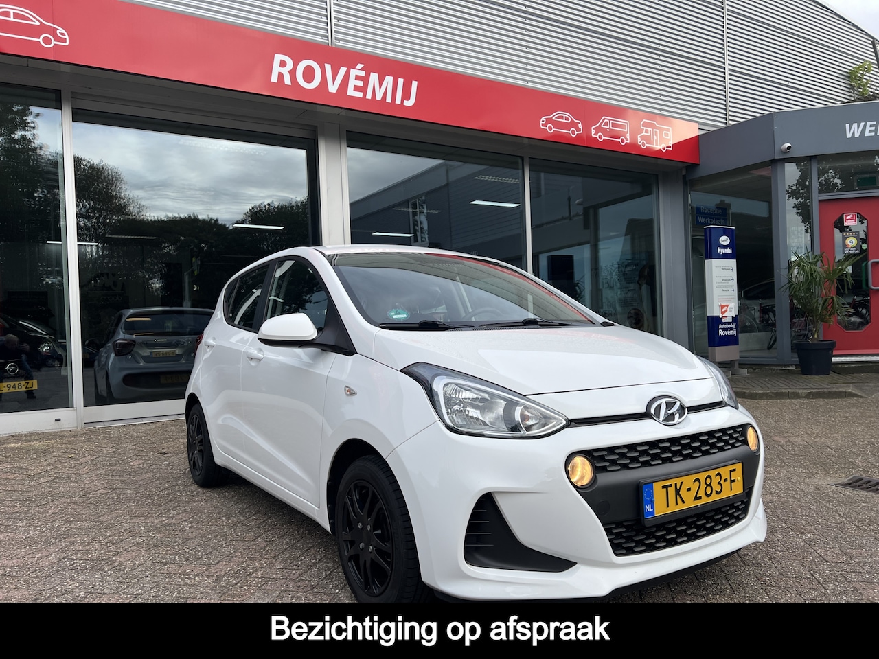 Hyundai i10 - 1.0i Comfort RIJKLAARPRIJS, LM velgen, Cruise, Airco. - AutoWereld.nl