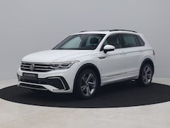 Volkswagen Tiguan - 1.4 TSI eHybrid R-Line Business+ | PANO | CAMERA | ADAPTIVE | KEYLESS | STOEL- EN STUURVER