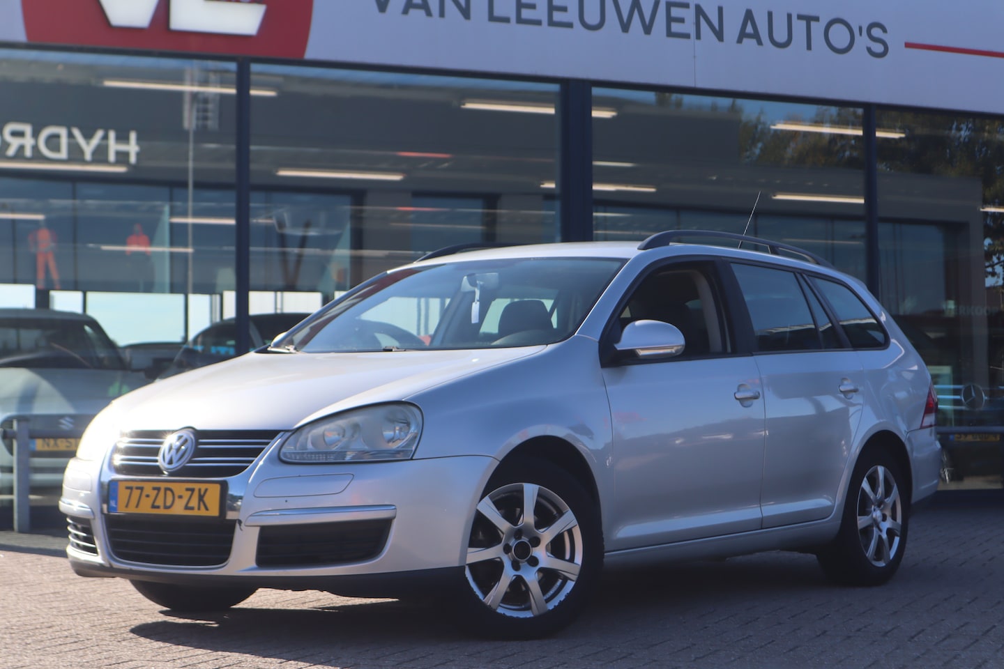Volkswagen Golf Variant - 1.6 Trendline | Airco | Trekhaak | Radio CD - AutoWereld.nl