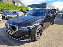 BMW 7-serie - 745e High Executive