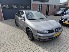 SEAT Leon - 1.6-16V Stella