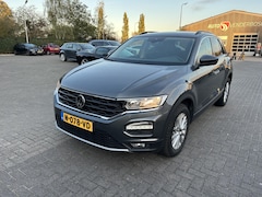 Volkswagen T-Roc - 1.0 TSI Style 110pk | 1e Eigenaar