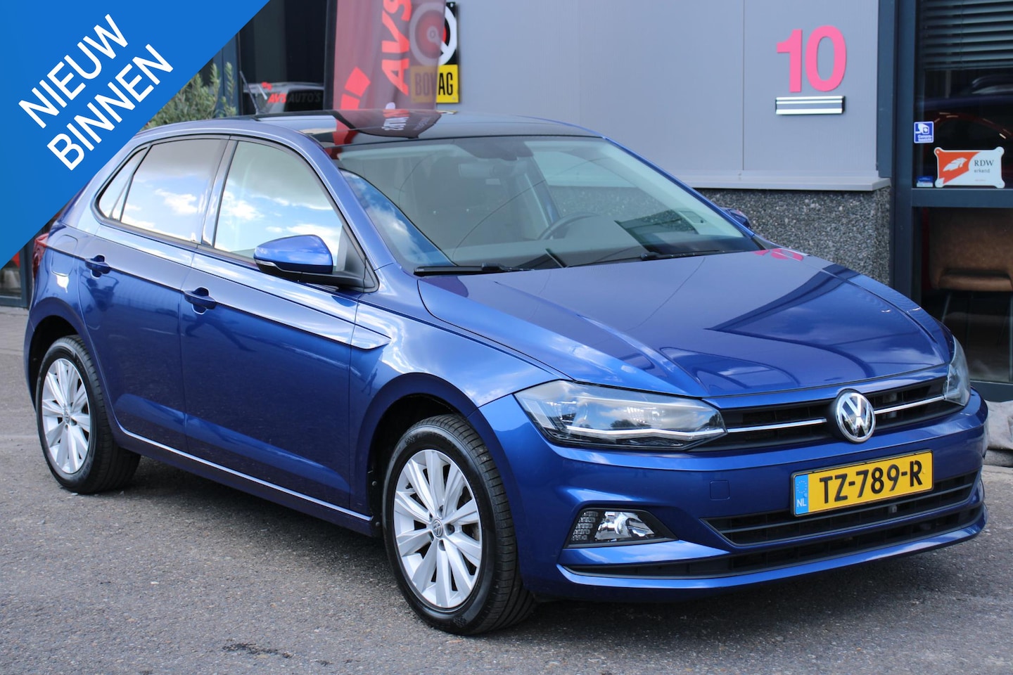 Volkswagen Polo - 1.0 TSI Comfortline 1.0 TSI Comfortline ,PANODAK, VIRTUAL COCKPIT - AutoWereld.nl