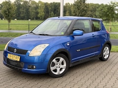 Suzuki Swift - 1.5 Exclusive NL auto, Airco, sport pakket, NAP, nieuwe APK, keyless