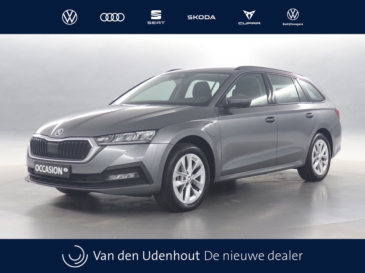 Skoda Octavia Combi - 1.4 TSI 204pk iV PHEV Business Edition DSG / Navigatie / Cruise Control / Parkeersensoren - AutoWereld.nl