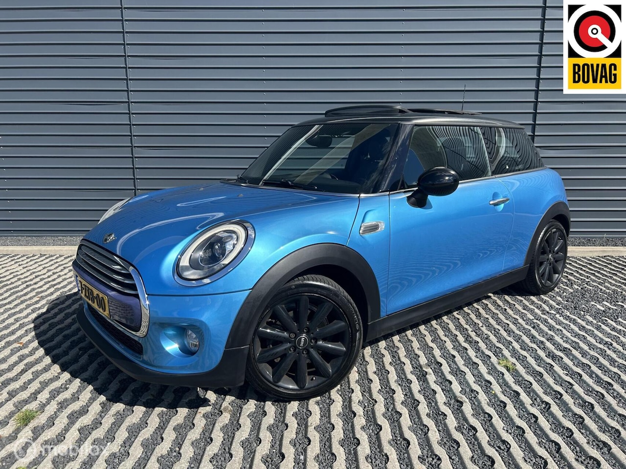 MINI Cooper - Mini 1.5 Chili Business | Cruise | Clima | Sens - AutoWereld.nl