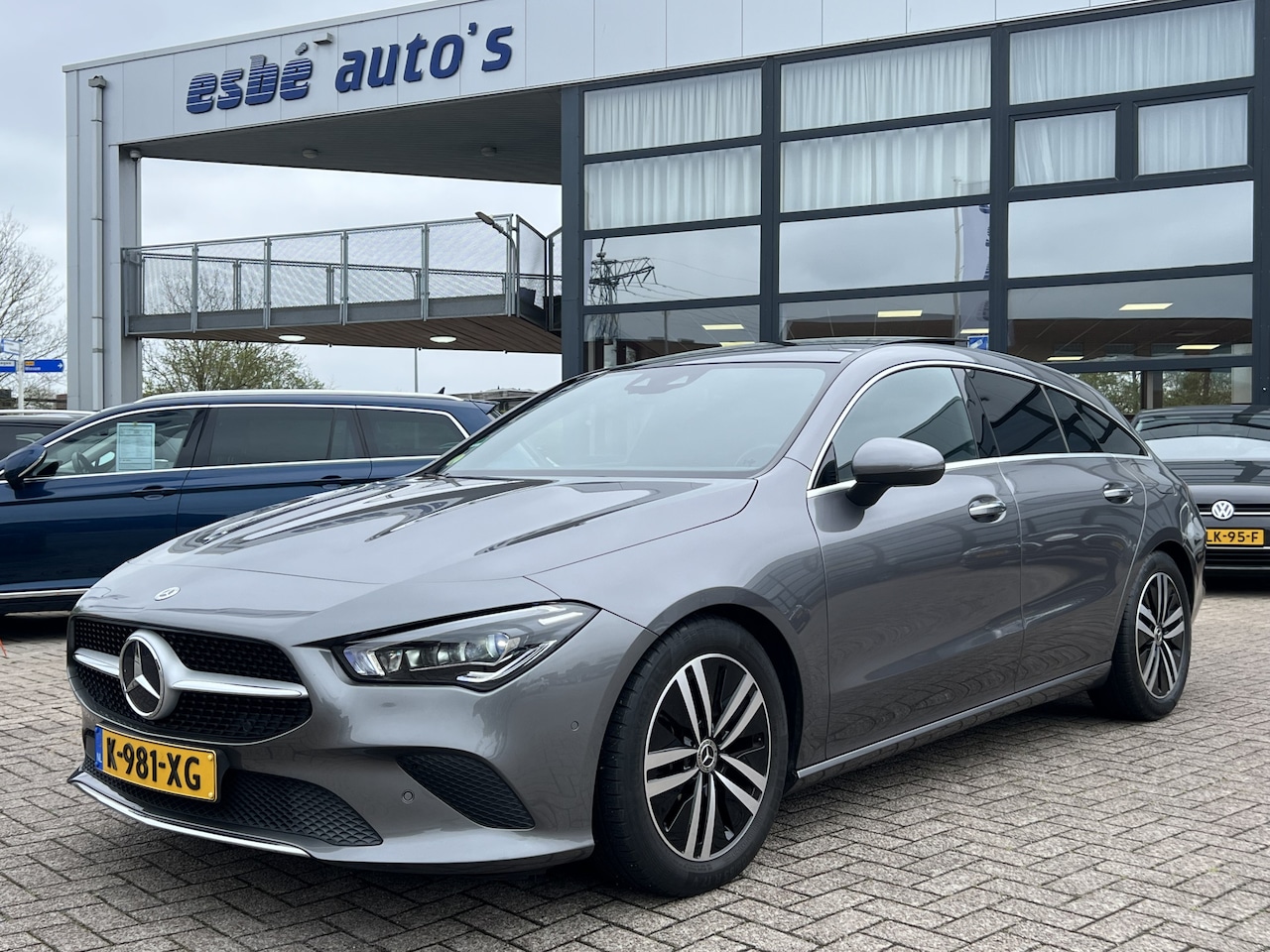 Mercedes-Benz CLA-klasse Shooting Brake - 180 D 2.0 Automaat Business Solution Luxury Navigatie Trekhaak Panoramadak Elek. Stoelen L - AutoWereld.nl