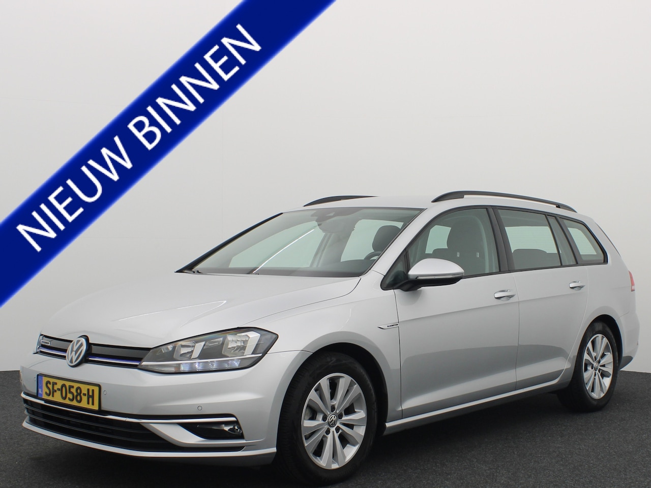 Volkswagen Golf Variant - 1.5 TSI Comfortline AUTOMAAT / VIRTUAL / CAMERA / NAVI / CLIMA / PDC / DODEHOEK / CARPLAY - AutoWereld.nl