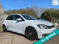 Volkswagen Golf - 1.4 TSI Highline Sound White Zilver Metallic Carplay Camera 125pk