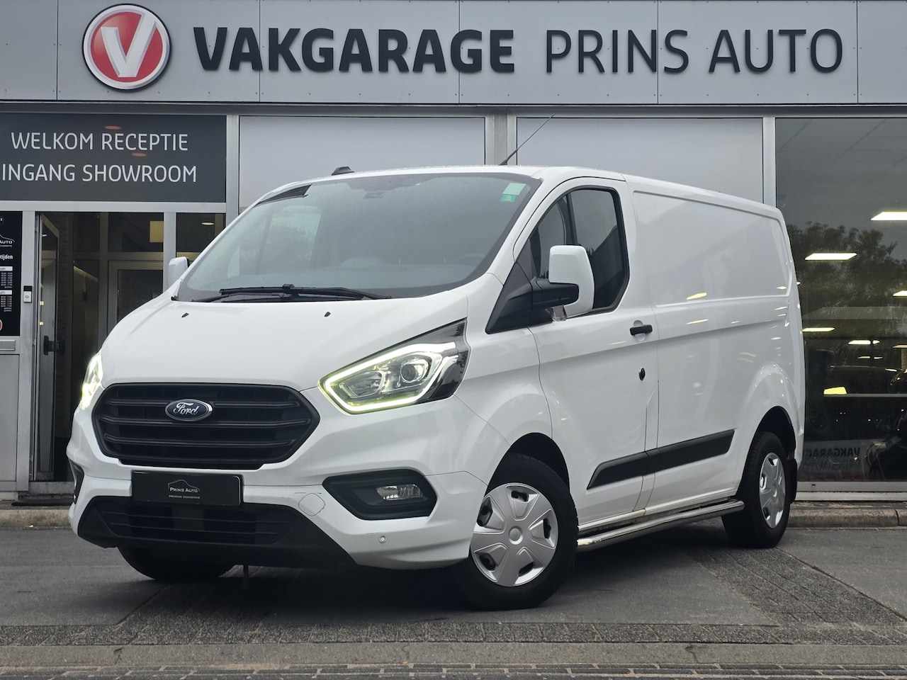 Ford Transit Custom - 280 2.0 TDCI L1H1 Trend ORIG.NL|NAP|CRUISE|BETIMMERING|BANK| 1931 - AutoWereld.nl