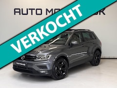 Volkswagen Tiguan - 1.5 TSI Navi / Pano / LED / el. klep / Trekhaak