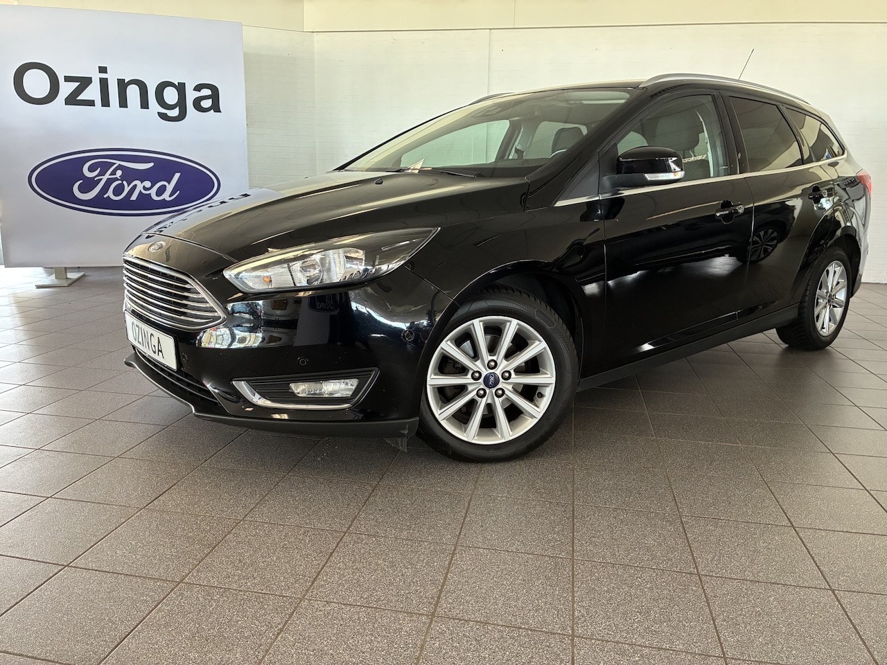 Ford Focus Wagon - 125 pk Titanium 73.000km!! nwe distributie!! - AutoWereld.nl