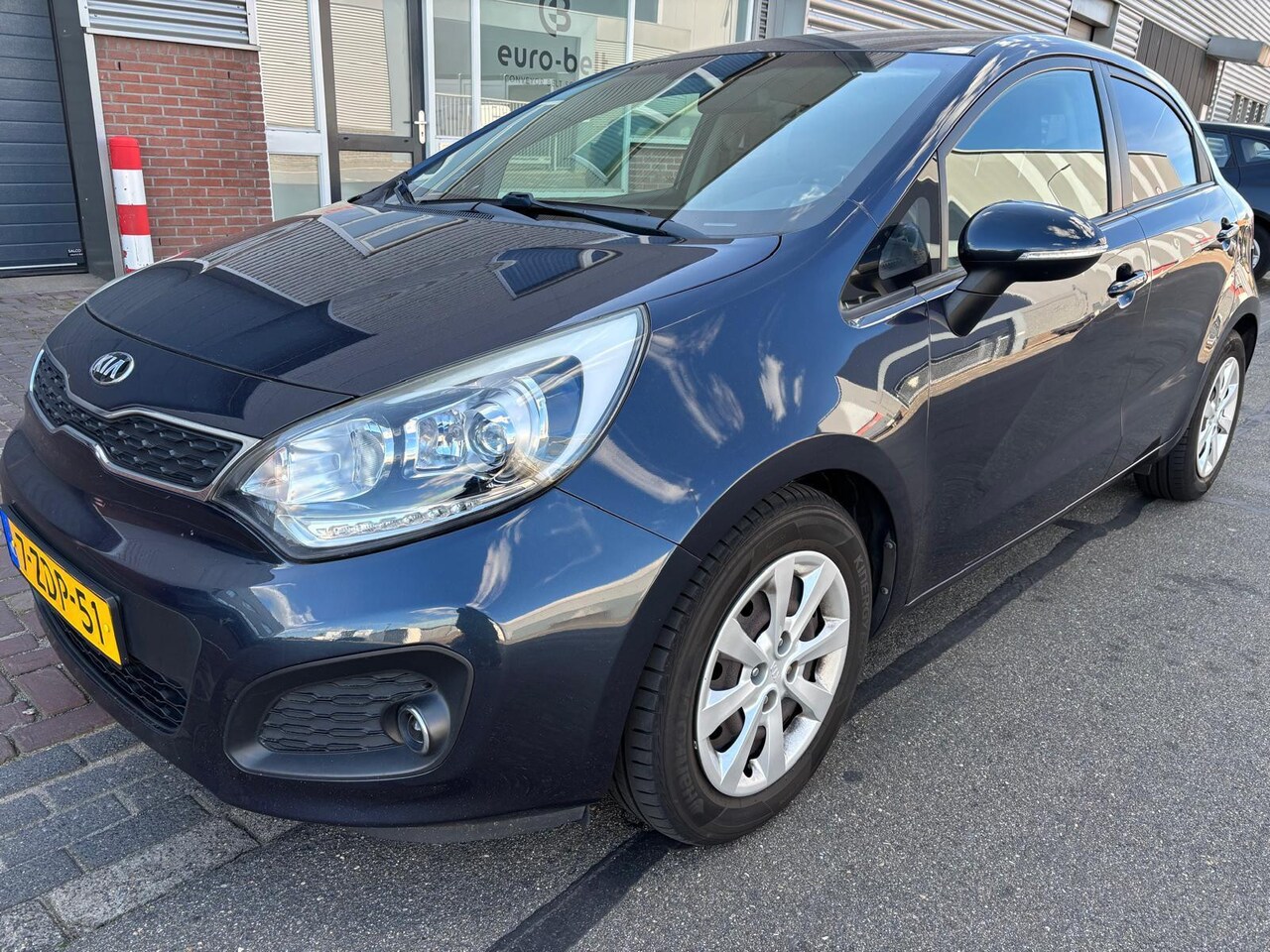 Kia Rio - 1.2 CVVT ExecutiveLine / Climate / APK - AutoWereld.nl