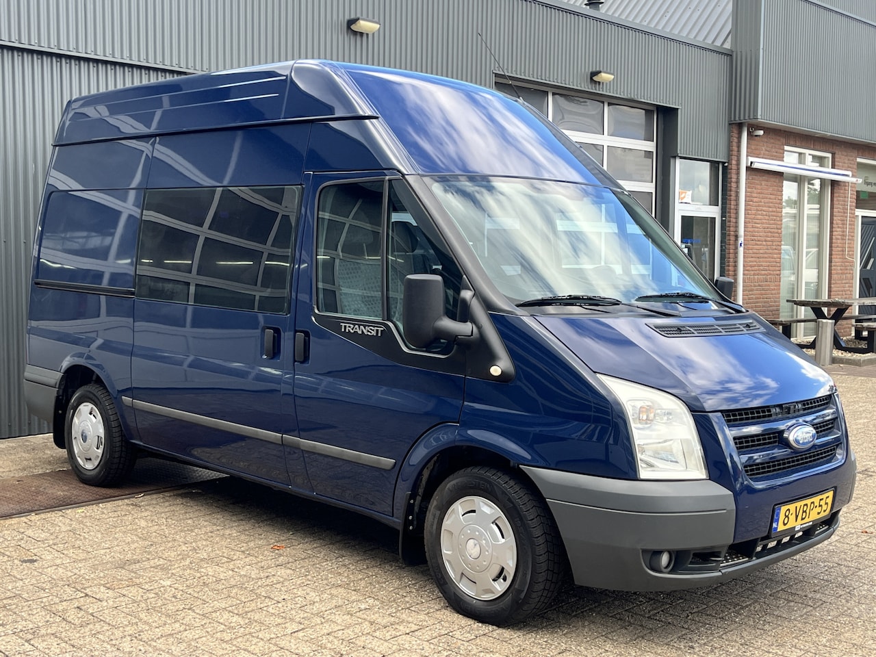 Ford Transit - 280M 2.2 TDCI DC BTW VRIJ!! Rolstoelaanpassing Rolstoellift Schuifdeur Airco Cruise contro - AutoWereld.nl