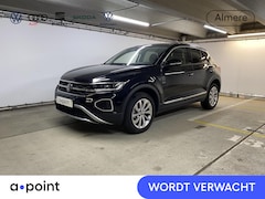 Volkswagen T-Roc - 1.5 TSI Style 150 PK DSG | Trekhaak afneembaar | Navigatie | Stoel verwarming en massage |