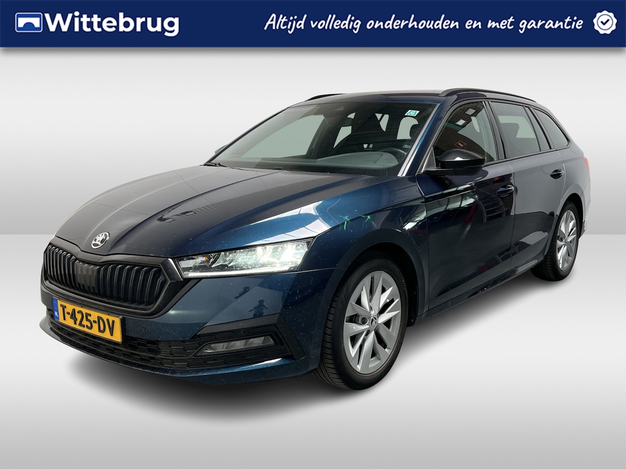 Skoda Octavia Combi - 1.0 e-TSI Sport Business / AUTOMAAT/ ELEKTR. TREKHAAK/ GARANTIE TM 06-2027/ NAVI/ PARK. SE - AutoWereld.nl