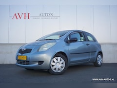 Toyota Yaris - 1.0 VVTi Terra