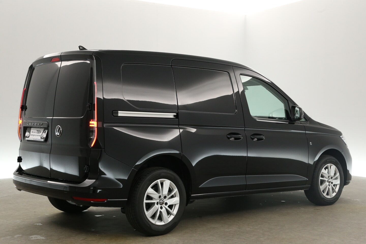 Volkswagen Caddy Cargo - 2.0 TDI Highline 122PK L1H1 | BPM Vrij | Automaat Clima Camera Carplay Cruise Virtual LED - AutoWereld.nl