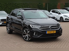 Volkswagen T-Roc - 1.5 TSI R-Line Business / Panoramadak / Camera / Navigatie / Blackpack / 19'' / DAB / Stoe
