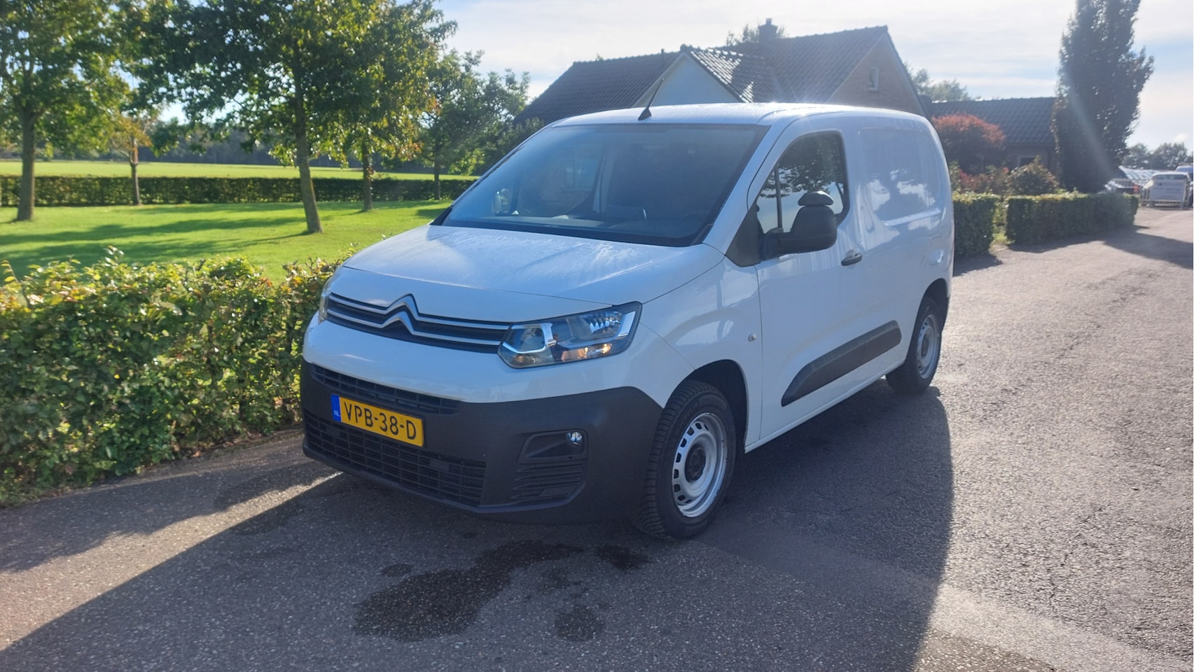 Citroën Berlingo - 1.5 BlueHDI Club AIRCO BJ 2022 - AutoWereld.nl
