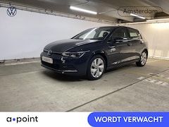 Volkswagen Golf - 1.4 eHybrid Style 204 PK DSG PHEV | Navigatie | 17 inch LM velgen | Stoel- en Stuurverwarm