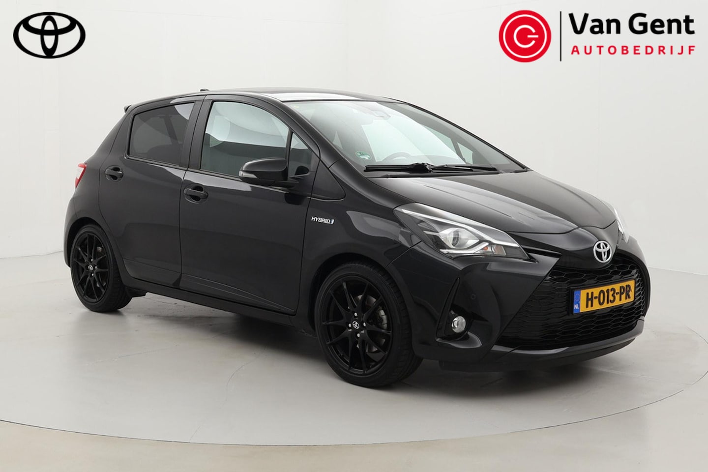 Toyota Yaris - 1.5 Hybrid GR-Sport | Apple Carplay / Android Auto | Parkeersensoren voor/achter | 17 inch - AutoWereld.nl