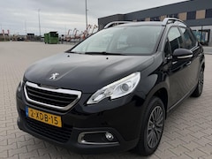Peugeot 2008 - 1.2 Allure | Airco | Navi | PDC