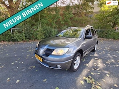 Mitsubishi Outlander Sport - 2.0 Invite+ LEUKE AUTO RIJDT EN SCHAKELT GOED