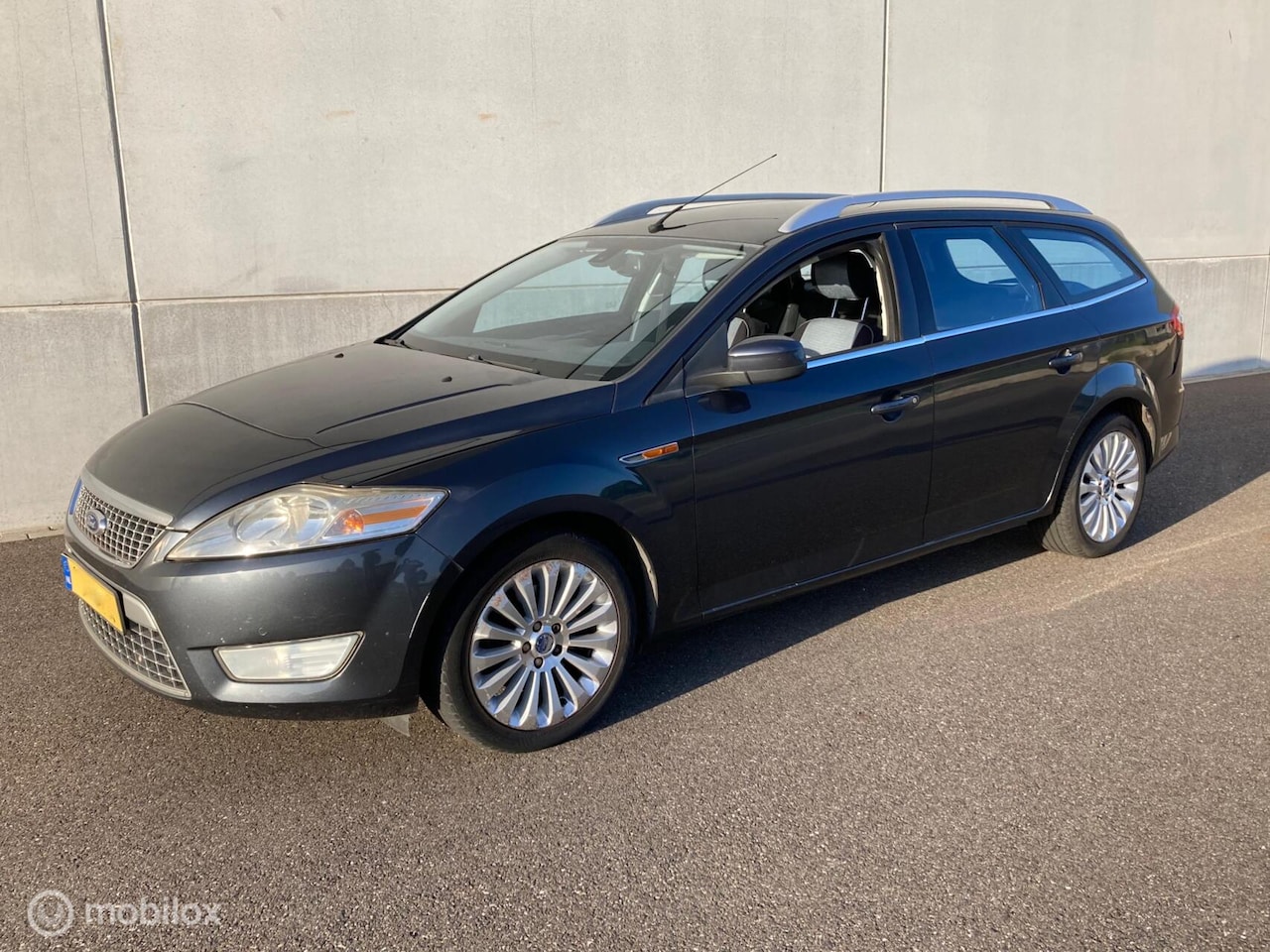 Ford Mondeo Wagon - 2.0-16V AIRCO CRUISECONTROL - AutoWereld.nl