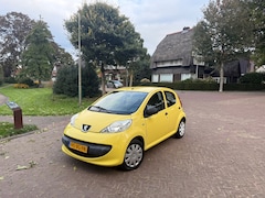 Peugeot 107 - 1.0-12V XR | 5 deurs | Bluetooth | Nw. APK