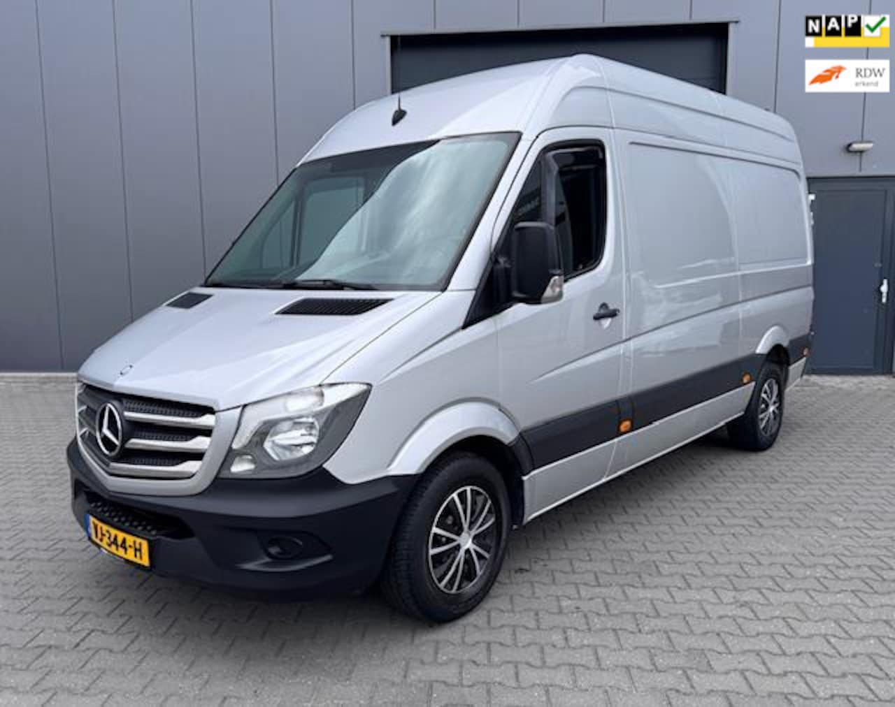 Mercedes-Benz Sprinter - 316 CDI L2 H2 AUTOMAAT AIRCO NAVI CAMERA TREKHAAK - AutoWereld.nl