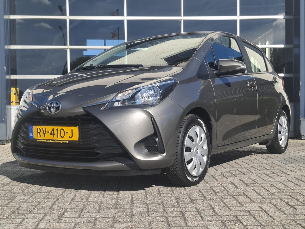 Toyota Yaris - 1.0 VVT-i Comfort 1.0 VVT-i Comfort - AutoWereld.nl