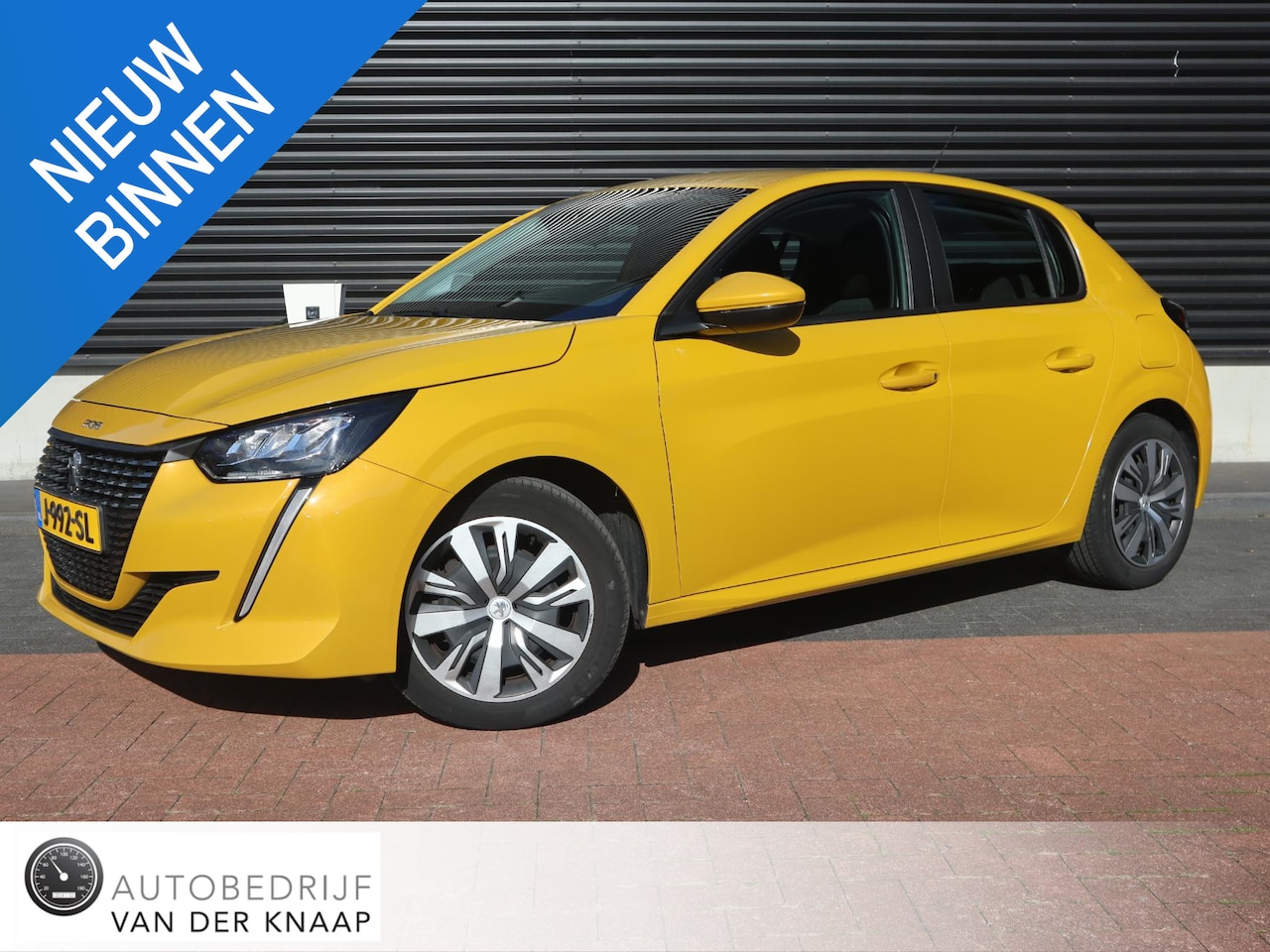 Peugeot 208 - 1.2 PureTech Active | Clima | Cruise | Apple Carplay/Navi | PDC + Camera | - AutoWereld.nl