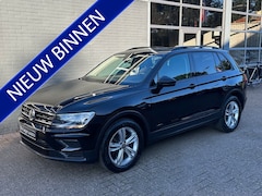 Volkswagen Tiguan - 1.4 TSI Comfortline / Cruisecontrole/ Trekhaak/ Stoelverwarming