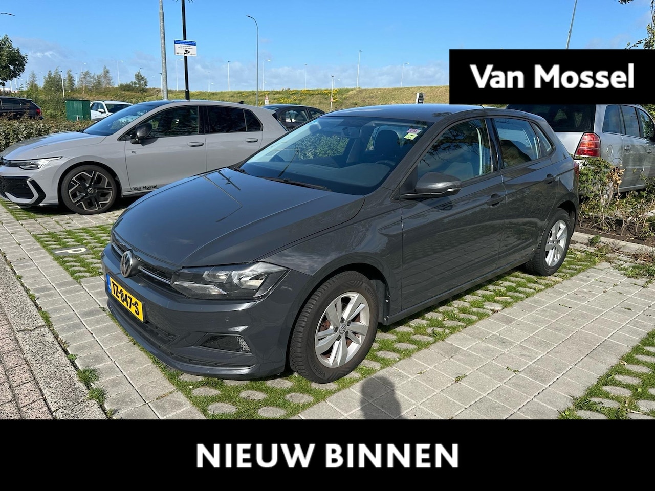 Volkswagen Polo - 1.0 MPI Comfortline Business | Budget | Airco | Parkeersensoren | Lichtmetalenvelgen | - AutoWereld.nl