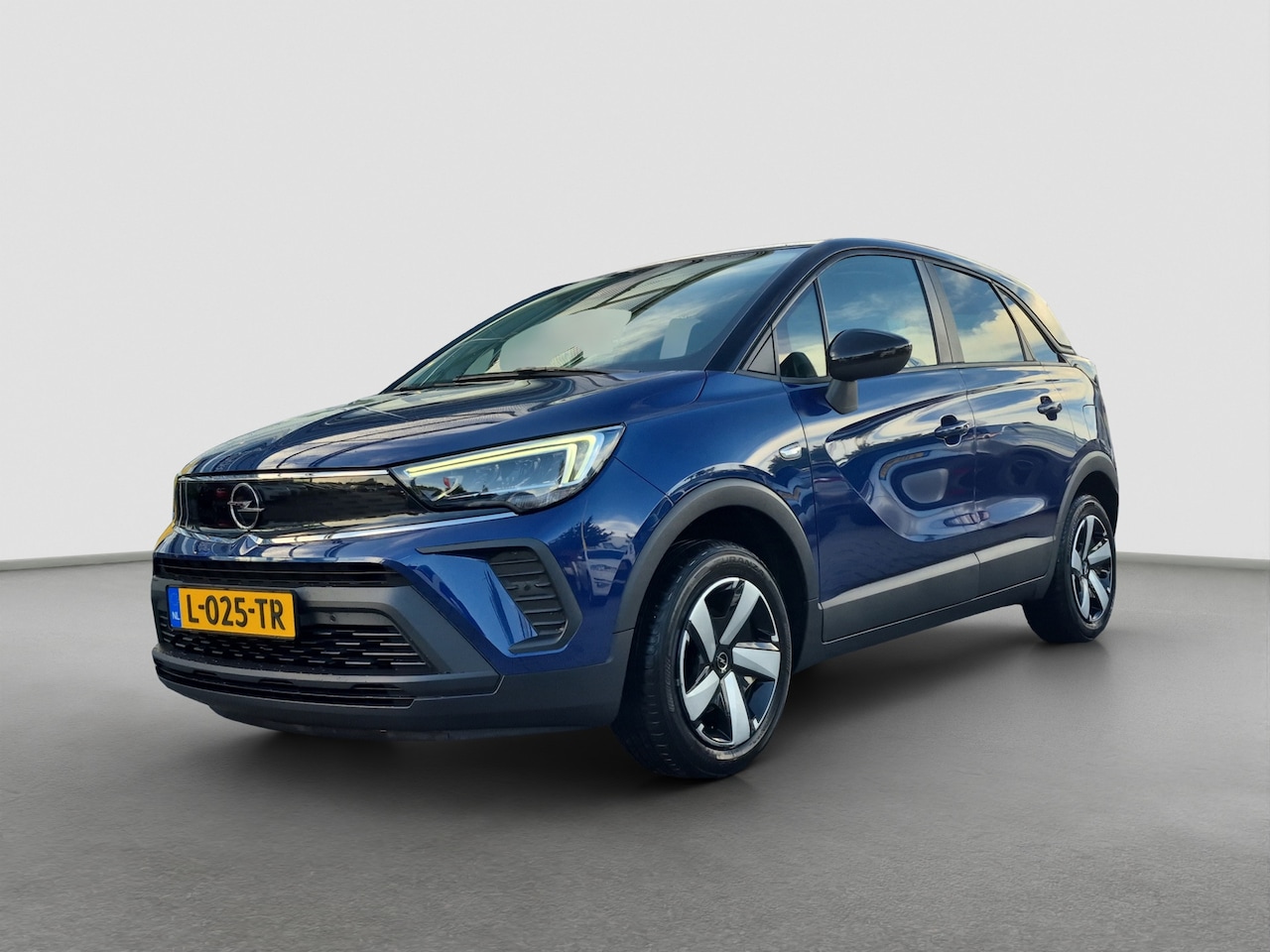 Opel Crossland - 1.2 Turbo Business Edition Trekhaak | Camera | Parkeersensoren | Full map navigatie | LED - AutoWereld.nl