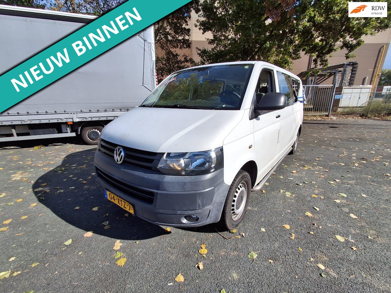 Volkswagen Transporter Kombi - 2.0 TDI L2H3 Trendline ZO WEG PRIJSJE 9 PRSN - AutoWereld.nl