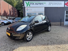 Toyota Yaris - 1.0 VVTi Cool airco, elektr ramen, aux, lange APK