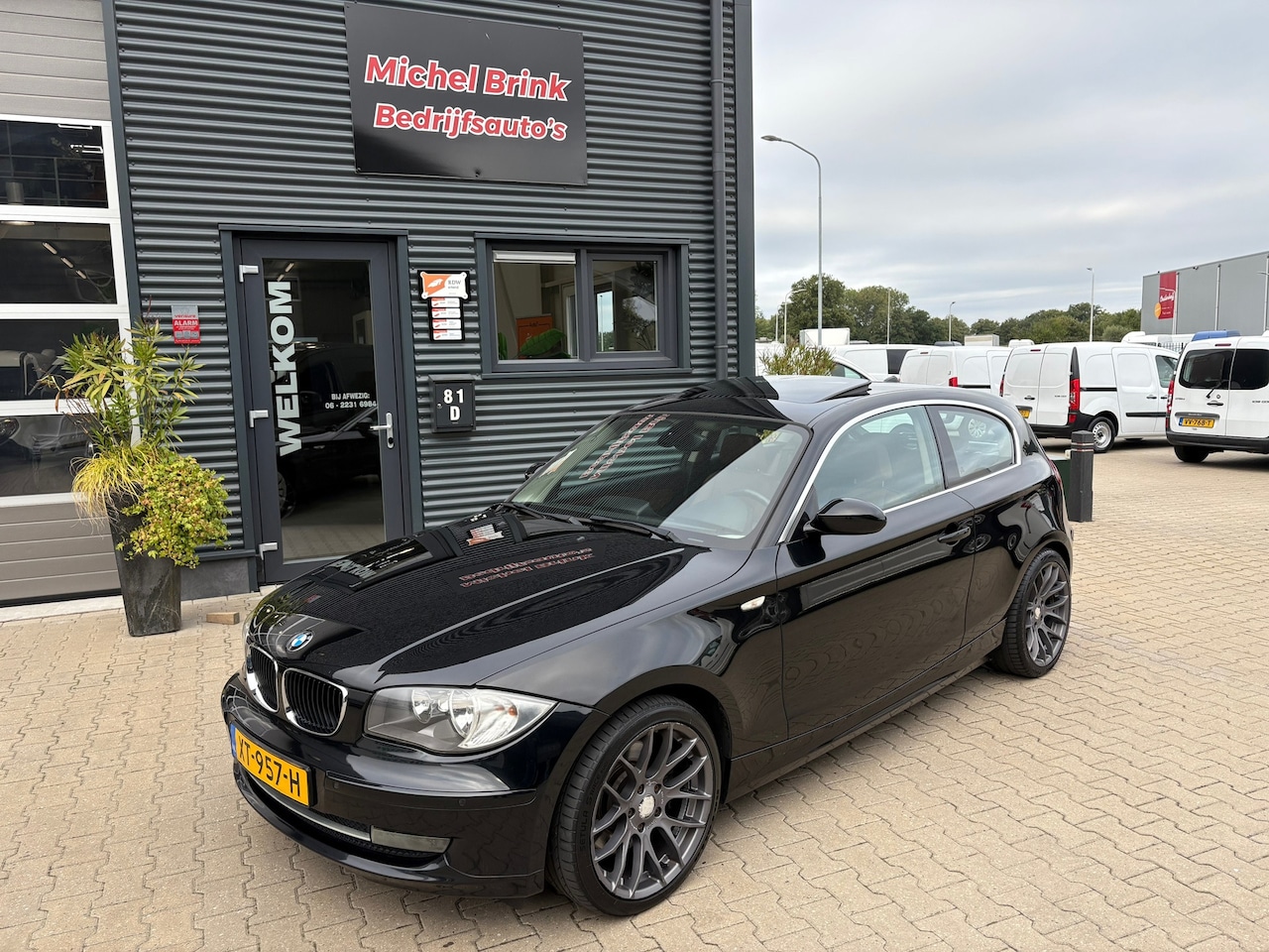 BMW 1-serie - 123 Diesel Automaat Leer Navi - AutoWereld.nl