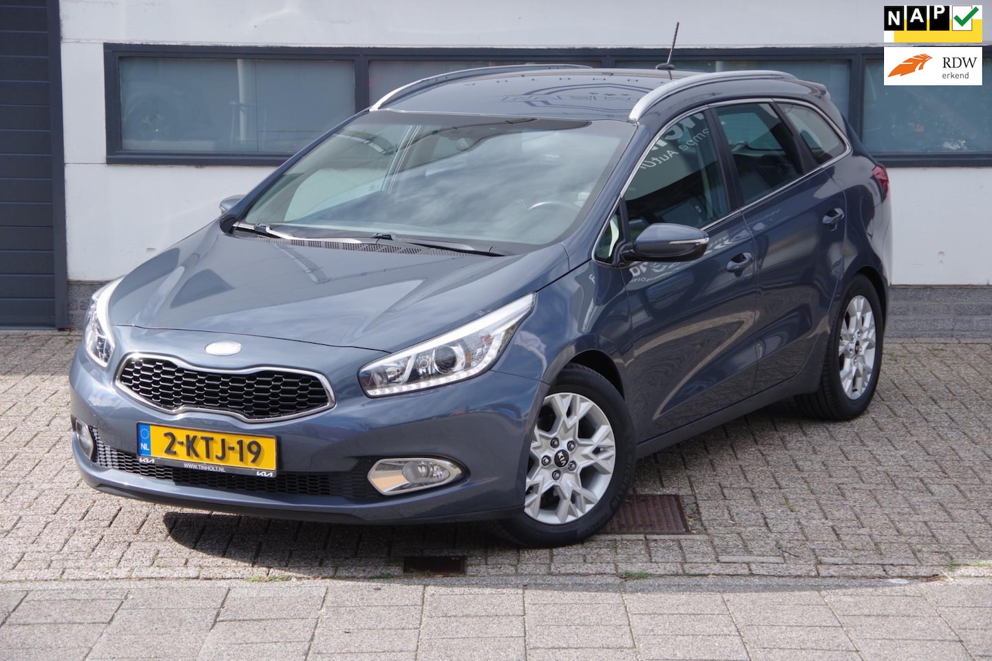 Kia Cee'd Sportswagon - 1.6 GDI Business Pack /Dealer onderhouden/ - AutoWereld.nl