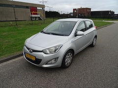 Hyundai i20 - 1.2i i-Motion