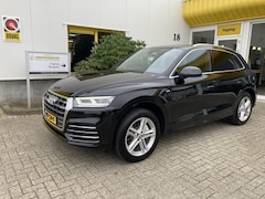 Audi Q5 - 2.0 TFSI Quattro S-Line Panoramadak Trekhaak