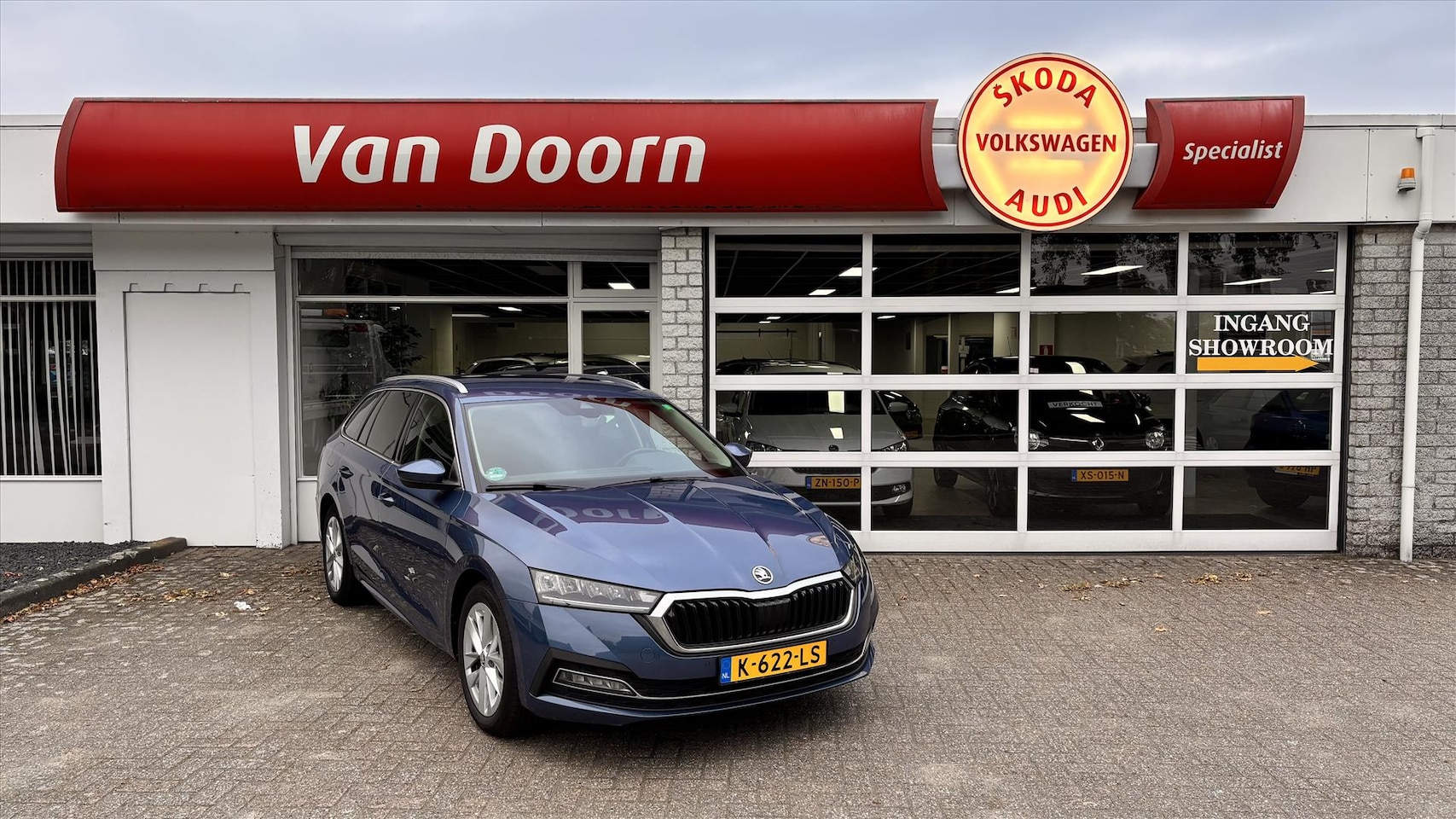 Skoda Octavia Combi - 1.0 TSI 110pk Business Edition Plus elek. achterklep virtueel dashboard - AutoWereld.nl